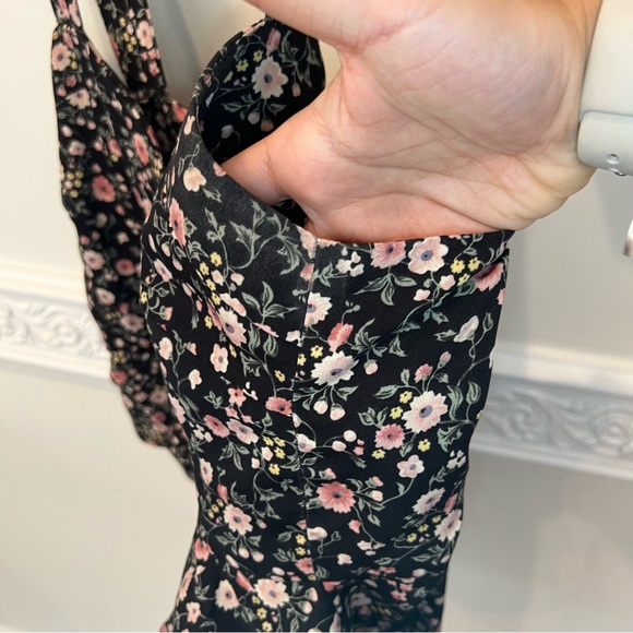 Y.A.S Floral Ruffle Tank Top - Picture 4 of 6